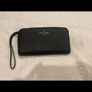 Kate spade wristlet